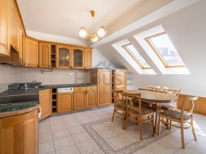 Prodej bytu 5+1, Praha - Nusle, U družstev, 158 m2