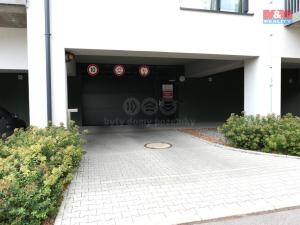 Pronájem garážového stání, Beroun - Beroun-Město, Okružní, 15 m2