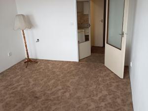 Prodej bytu 1+kk, Ostrava - Mariánské Hory, Baarova