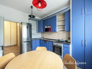 Pronájem bytu 2+1, Praha - Strašnice, Jevanská, 61 m2