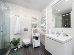 Prodej bytu 4+kk, Praha - Horní Měcholupy, Mantovská, 102 m2