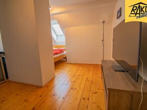 Pronájem bytu 2+kk, Mladé Buky, 38 m2