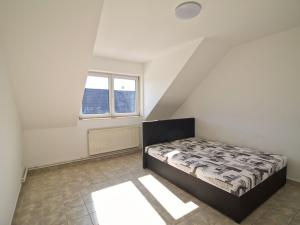 Pronájem bytu 1+1, Blatnice, 39 m2