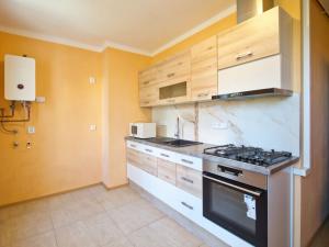 Pronájem bytu 2+1, Heřmanova Huť - Vlkýš, Sídliště, 59 m2