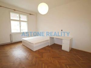 Pronájem bytu 3+1, Praha - Vinohrady, Čáslavská, 85 m2