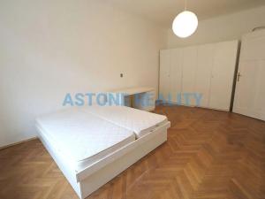 Pronájem bytu 3+1, Praha - Vinohrady, Čáslavská, 85 m2