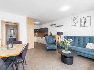 Prodej bytu 3+kk, České Budějovice, Rožnovská, 75 m2