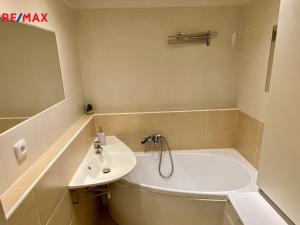 Prodej bytu 3+kk, Praha - Horní Měcholupy, Veronské nám., 68 m2