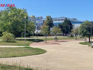 Prodej bytu 3+kk, Praha - Horní Měcholupy, Veronské nám., 68 m2