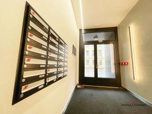 Pronájem bytu 2+kk, Praha - Smíchov, Plzeňská, 57 m2