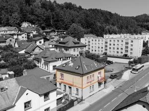 Prodej bytu 3+1, Úpice, Na Veselce, 80 m2