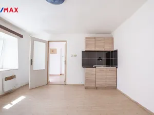 Prodej atypického bytu, Jemnice, Na Pořadí, 131 m2
