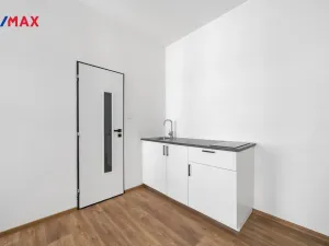 Prodej rodinného domu, Úpice, Dr. E. Beneše, 84 m2