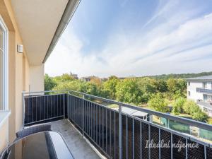 Pronájem bytu 2+kk, Praha - Kyje, Břeclavská, 48 m2