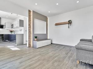 Pronájem bytu 3+1, Třebíč, Obránců míru, 72 m2