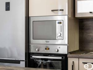 Prodej bytu 2+kk, Praha, Pod Kavalírkou, 44 m2