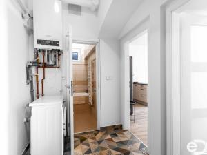 Prodej bytu 2+kk, Praha, Pod Kavalírkou, 44 m2