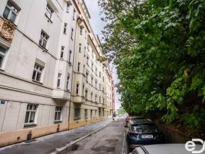 Prodej bytu 2+kk, Praha, Pod Kavalírkou, 44 m2