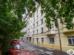 Prodej bytu 2+kk, Praha, Pod Kavalírkou, 44 m2