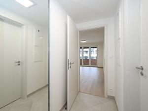 Pronájem bytu 2+kk, Praha - Třebonice, K metru, 52 m2