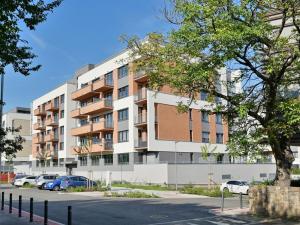 Pronájem bytu 2+kk, Praha - Třebonice, K metru, 52 m2