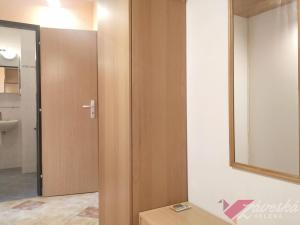Pronájem bytu 2+kk, Milovice - Mladá, Komenského, 45 m2