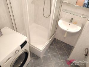 Pronájem bytu 2+kk, Milovice - Mladá, Komenského, 45 m2