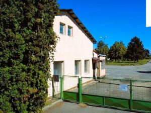 Prodej zemědělského objektu, Jeníkovice, 648 m2