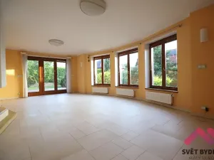 Pronájem rodinného domu, Psáry, Pod Vysokou, 294 m2