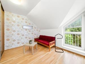 Prodej rodinného domu, Hovorčovice, U Rybníka, 115 m2