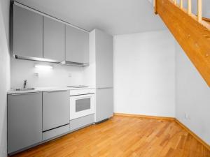 Pronájem kanceláře, Praha - Nové Město, Na struze, 56 m2