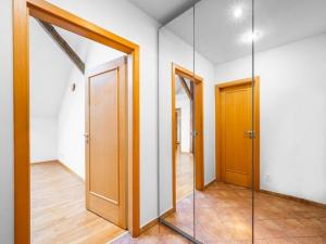 Pronájem kanceláře, Praha - Nové Město, Na struze, 56 m2