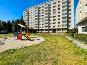 Pronájem bytu 2+1, Olomouc - Hodolany, tř. Kosmonautů, 55 m2