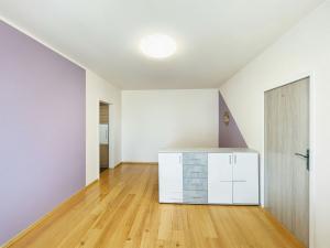 Pronájem bytu 2+1, Olomouc - Hodolany, tř. Kosmonautů, 55 m2