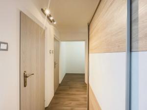 Pronájem bytu 2+1, Olomouc - Hodolany, tř. Kosmonautů, 55 m2