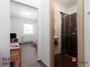 Prodej ubytování, Opava - Kylešovice, Hlavní, 800 m2