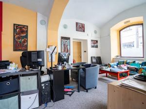 Prodej rodinného domu, Hostinné, Poštovní, 438 m2