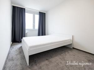 Pronájem bytu 2+kk, Praha - Chodov, Malenická, 47 m2
