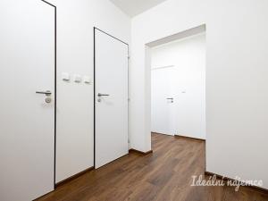 Pronájem bytu 2+kk, Praha - Chodov, Malenická, 47 m2