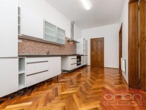 Pronájem bytu 3+1, Praha - Nové Město, Růžová, 103 m2