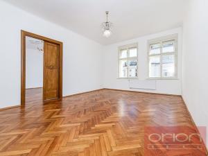 Pronájem bytu 3+1, Praha - Nové Město, Růžová, 103 m2