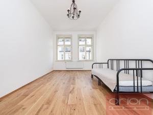 Pronájem bytu 3+1, Praha - Nové Město, Růžová, 103 m2