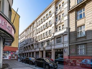 Pronájem bytu 3+1, Praha - Nové Město, Růžová, 103 m2