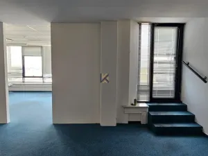 Pronájem kanceláře, Nupaky, okres praha-východ, 322 m2