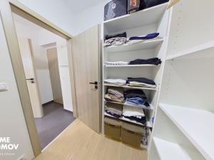 Pronájem bytu 2+kk, Zlín, Kúty, 44 m2