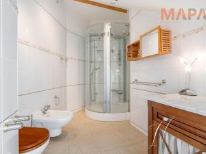 Prodej rodinného domu, Libeř, 258 m2