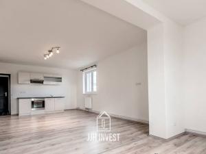 Pronájem bytu 2+kk, Praha - Vinoř, Moravanská, 57 m2
