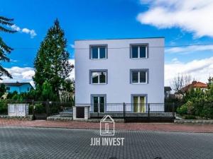Pronájem bytu 2+kk, Praha - Vinoř, Moravanská, 57 m2