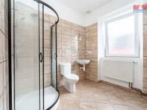 Prodej činžovního domu, Studená, nám. Sv. J. Nepomuckého, 229 m2
