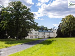 Prodej bytu 3+1, Lázně Kynžvart, Dlouhá, 81 m2